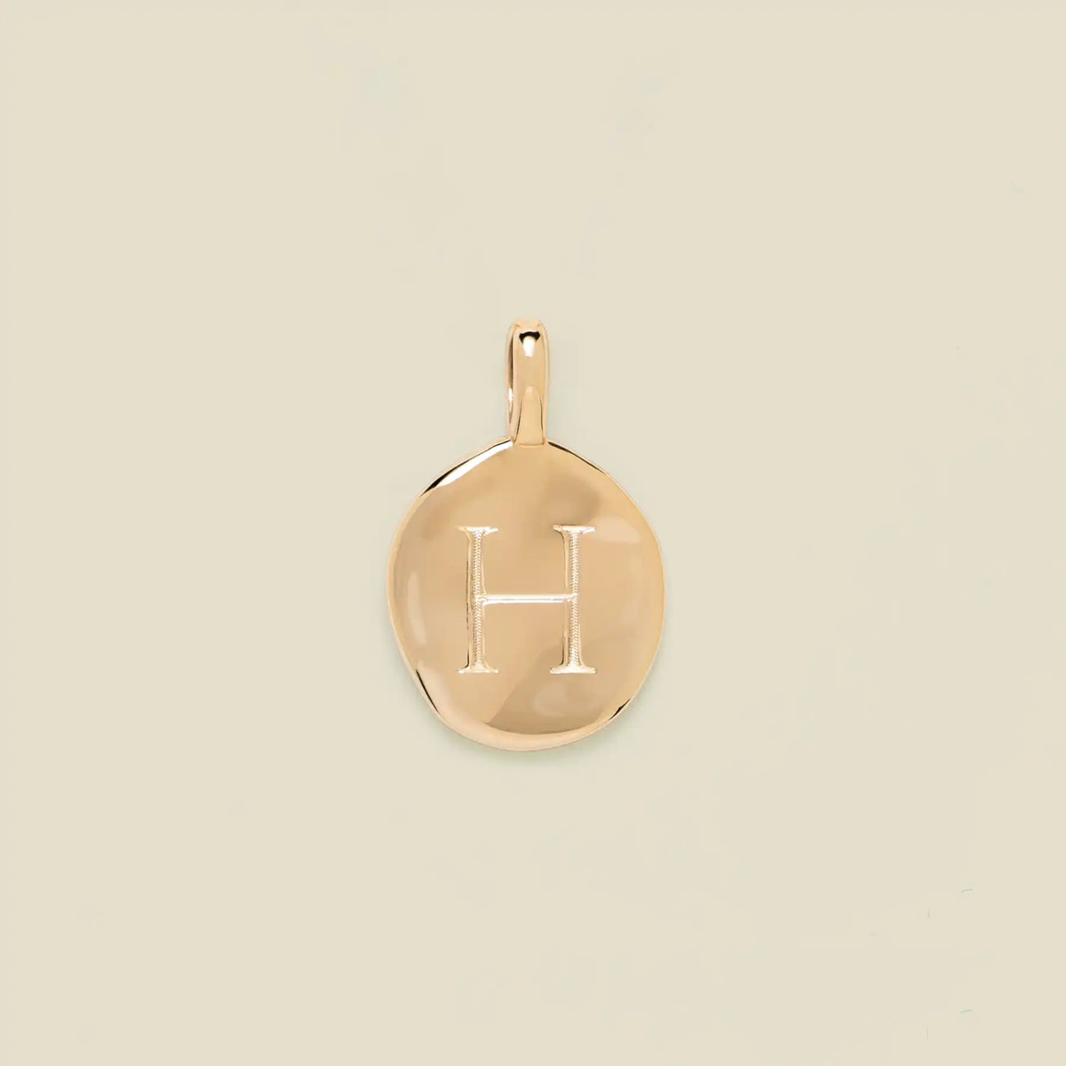 Engravable Heritage Circle Charm