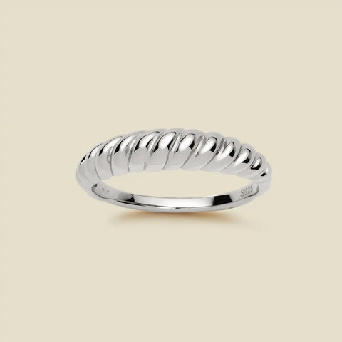 Gloss Croissant Ring | Final Sale
