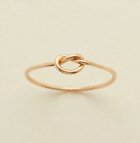 Knot Ring