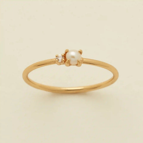Petite Pearl Ring | Final Sale